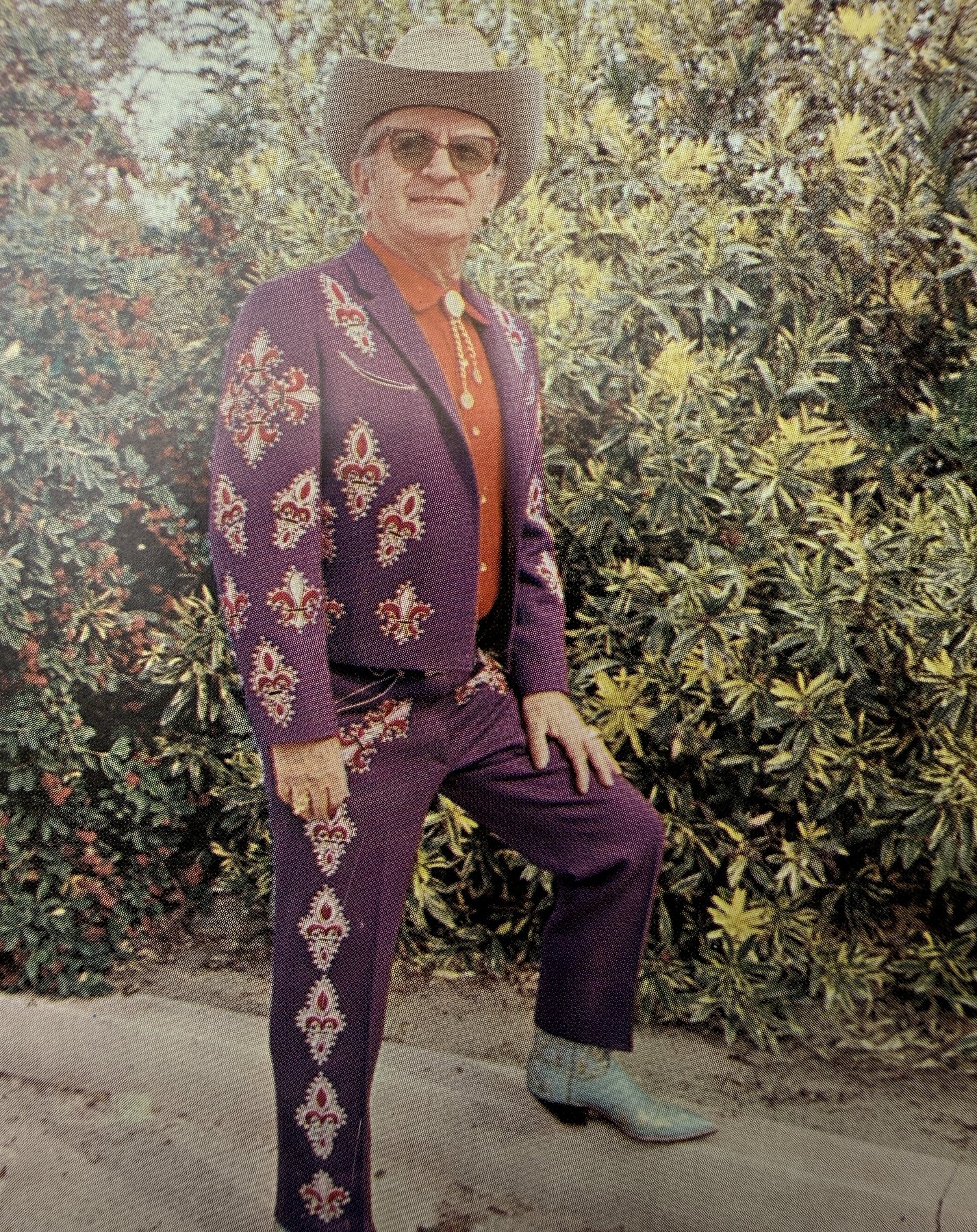 Catalogue three, photograph 81 of 86