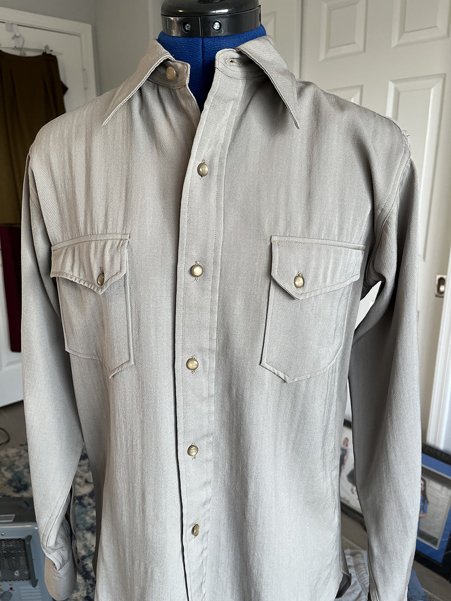 Western Gambler shirt photographed by Woolen Mill Store