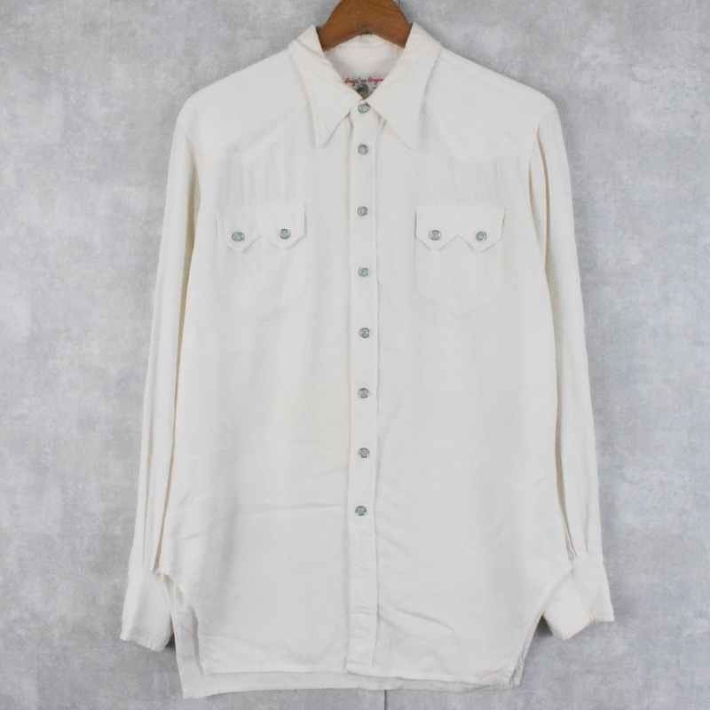 White snap-front Western shirt