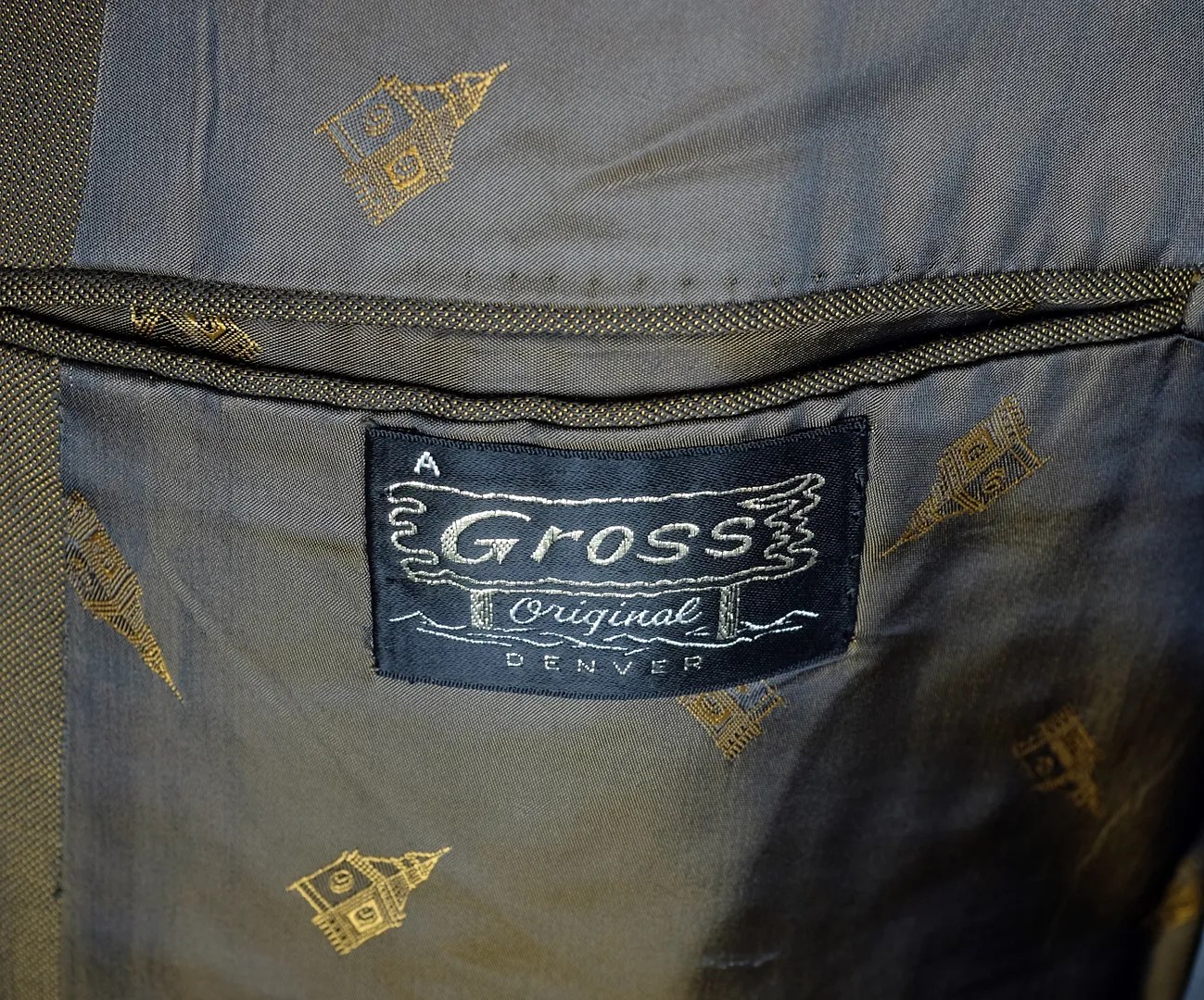 Gross Original Denver suit · collector photograph 3909