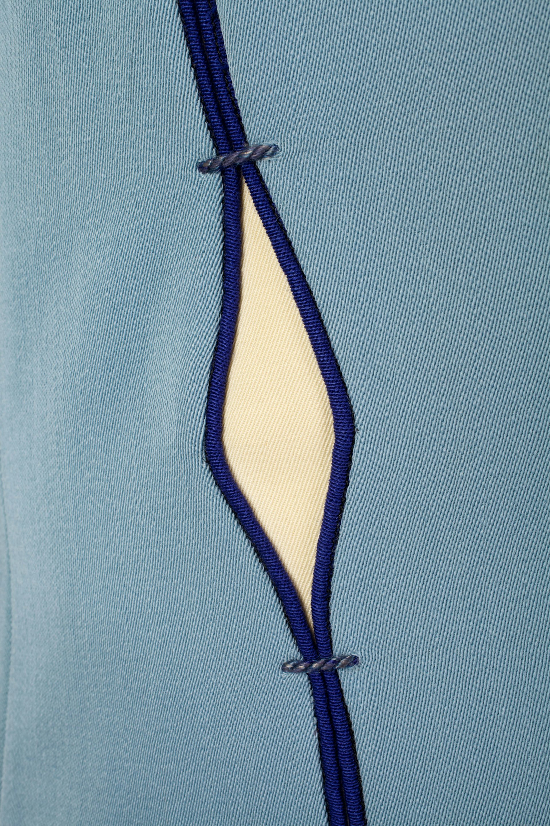 Don Rich blue suit · detail