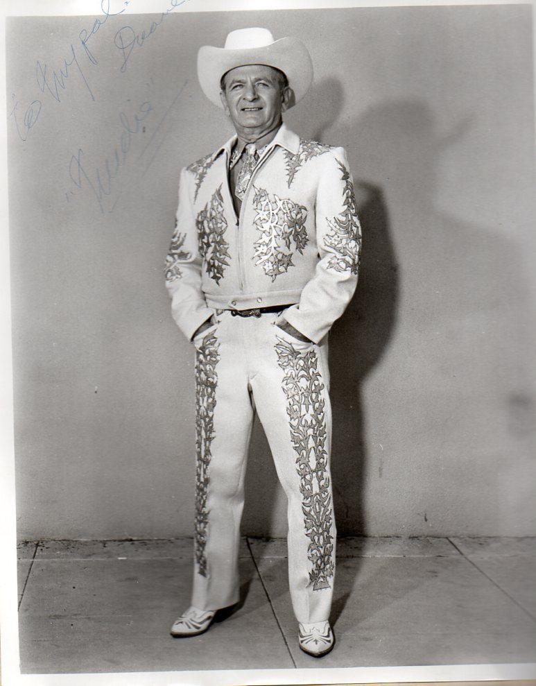 Nudie Cohn in his gold lamé suit