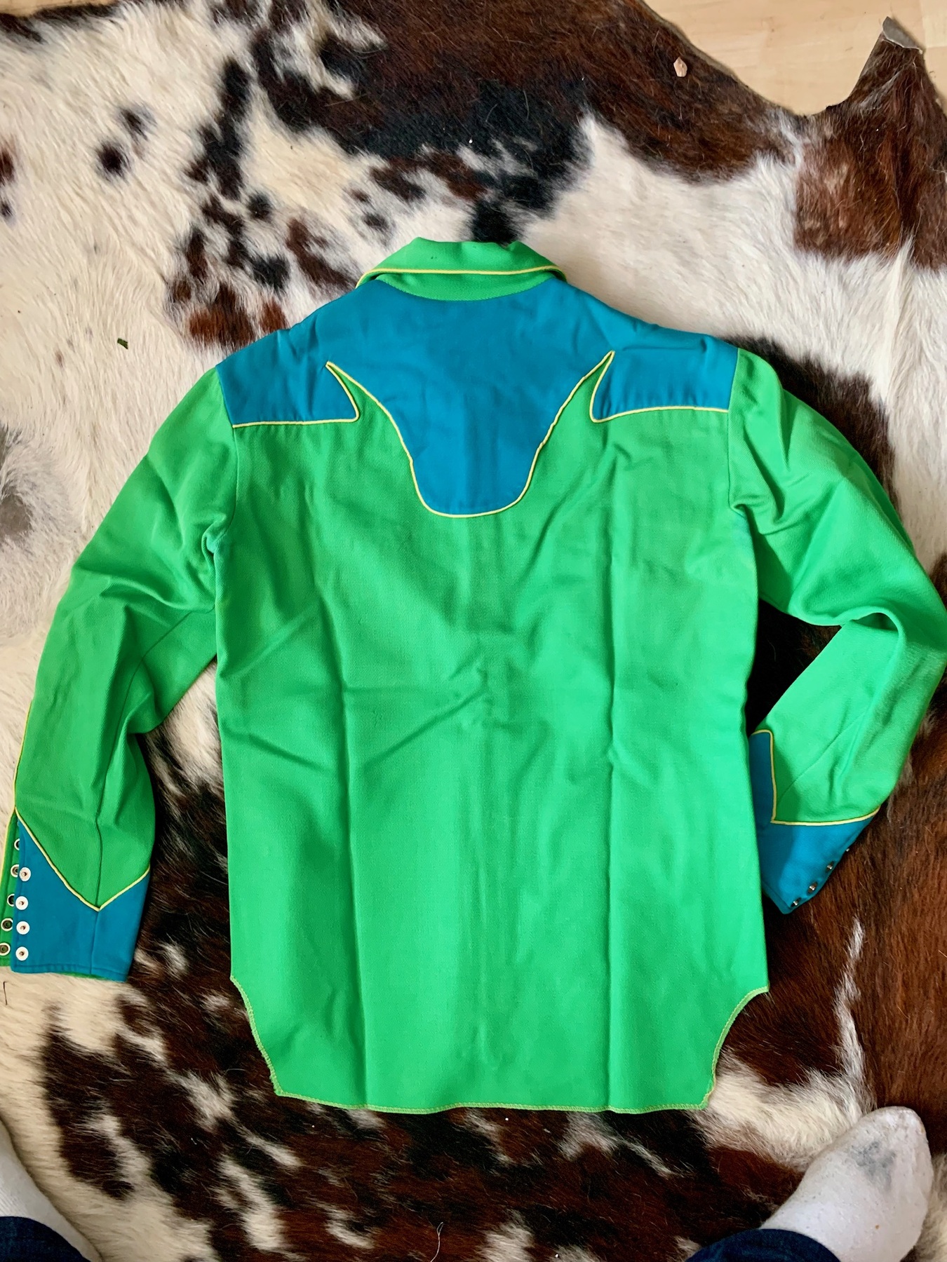 A shirt, both sides — Reverse
